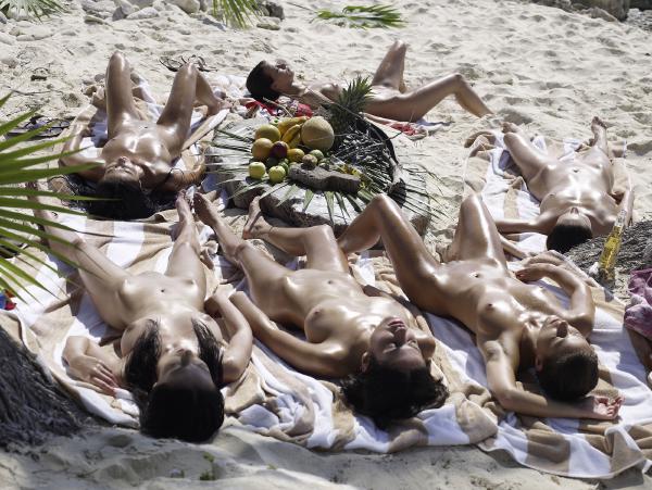 Anna S Brigi Melissa Muriel Suzie Suzie Carina picnic in Mexico part 2 #20